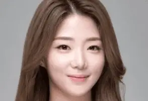 Shin Ji Yeon Nationality, Age, Plot, 신지연, Female, Born, Biography, Gender, She got well known with the Netflix dating show single's hellfire.