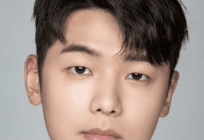 Kang Min Hyuk Biography, 강민혁, Age, Nationality, Hangul, Born, Gender, Plot, He has since featured in other well known movies and TV dramatizations and is a famous visitor on theatrical presentations.
