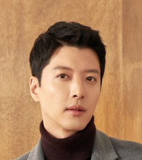 Lee Dong Gun Nationality, Biography, Height, Age, Born, 이동건, Gender, Plot, The couple held a confidential wedding function on September 29th and invited a child young lady on December 14, 2017.
