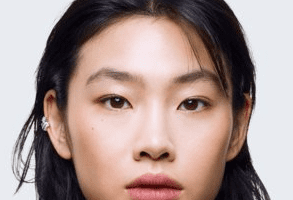 Jung Ho Yeon Nationality, Gender, Height, Born, Age, Biography, 정호연, Plot, Jung Ho Yeon, is a South Korean is a south Korean entertainer and model.