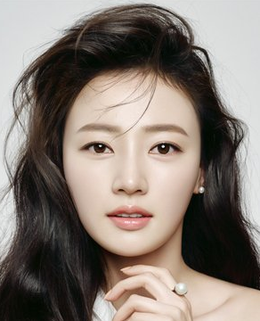Song Ha Yoon Nationality, Age, Plot, 송하윤, Born, Biography, Height, Gender, She endorsed with JYP Amusement in May 2013.