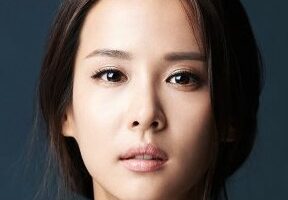 Cho Yeo Jung Nationality, Plot, Gender, Biography, Age, Intro, Cho Yeo Jung is a South Korean actress.