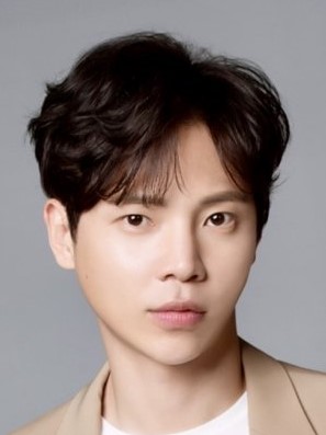 Go Geon Han Nationality, Plot, Gender, Age, Biography, Born, Intro, Go Geon Han is a South Korean entertainer.