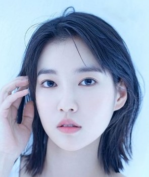 Lee So Hee Nationality, 이소희, Plot, Born, Age, Gender, Lee So Hee is a South Korean entertainer.