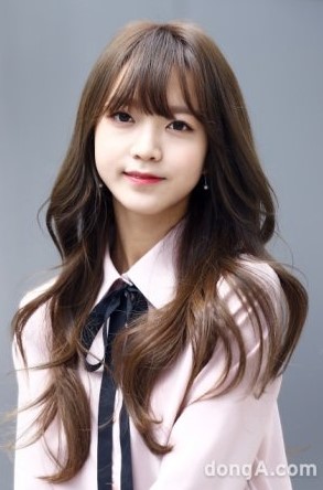 Kim So Hee Nationality, Biography, Age, Born, Gender, Plot, Kim So Hee is a South Korean singer.
