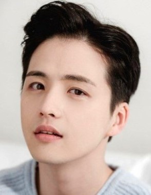 Kim Hye Sung Nationality, Biography, Gender, Born, Age, Intro, He is a South Korean entertainer.