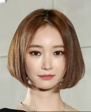 Go Joon Hee Nationality, Plot, Biography, Age, Born, Gender, Go Joon Hee is a South Korean entertainer.