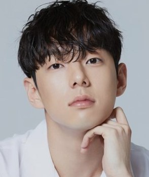 Oh Min Su Nationality, Gender, Born, Age, Biography, Intro, Oh Min Su is an South Korean actor. 