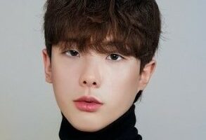 Choi Dong Ho Nationality, Age, Born, Biography, Choi Dong Ho is a South Korean actor & entertainer.