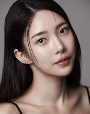 Noh Kyu Oh Nationality, Biography, Age, Born, Gender, Noh Kyu Oh is a South Korean actress & model.