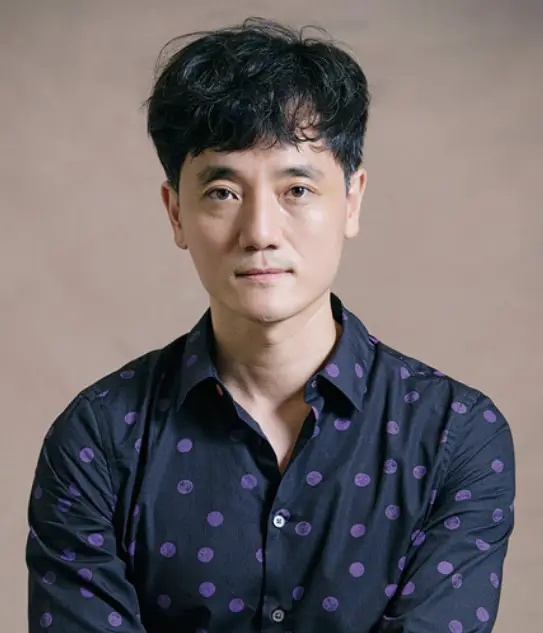 Pil Gam Seong Nationality, Age, Biography, Gender, Born, Pil Gam Seong is a South Korean male director.