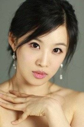 Choi Ha Na Nationality, Biography, Born, Age, Gender, Choi Ha Na is a South Korean director.