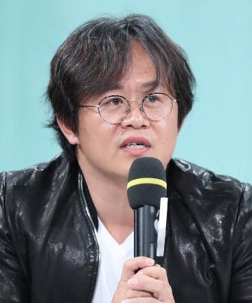 Park Seung Woo Nationality, Plot, Age, Born, Gender, Biography, Park Seung Woo is a South Korean director.