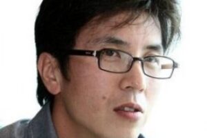 Park Joon Hwa Nationality, Gender, Age, Biography, Born, Park Joon Hwa is a South Korean writer.