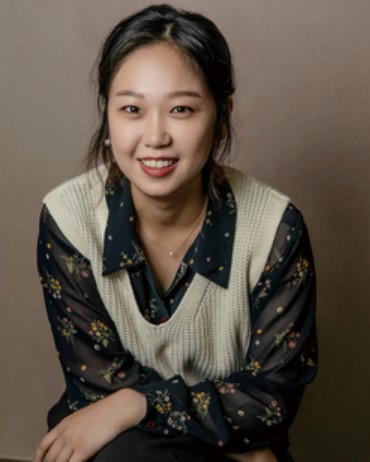 Hwang Da Seul Nationality, Age, Born, Biography, Gender, Hwang Da Seul is a South Korean female artist.