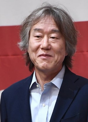 Ahn Pan Seok Biography, Gender, Age, Born, Nationality, Ahn Pan Seok is a South Korean director.