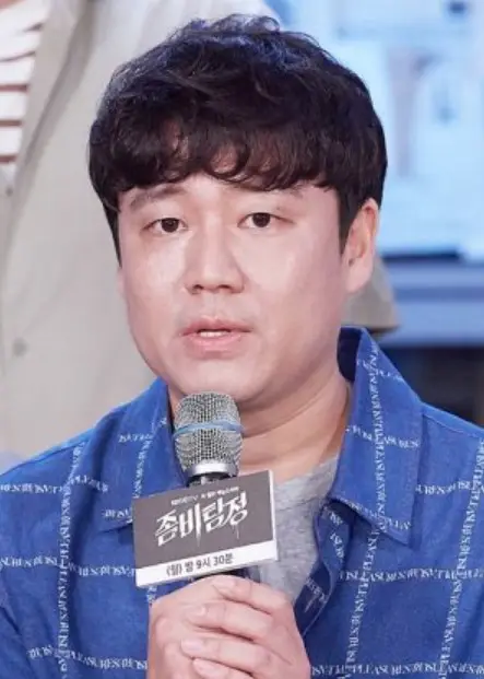 Shim Jae Hyun Biography, Born, Gender, Age, Nationality, Shim Jae Hyun is a South Korean director.