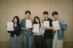 Love Untangled cast: Shin Eun Soo, Gong Myung, Cha Woo Min. Love Untangled Release Date: 2025.