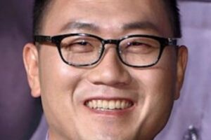 Lee Yong Seok Nationality, Born, Biography, Gender, Age, Lee Yong Seok is a South Korean film director.